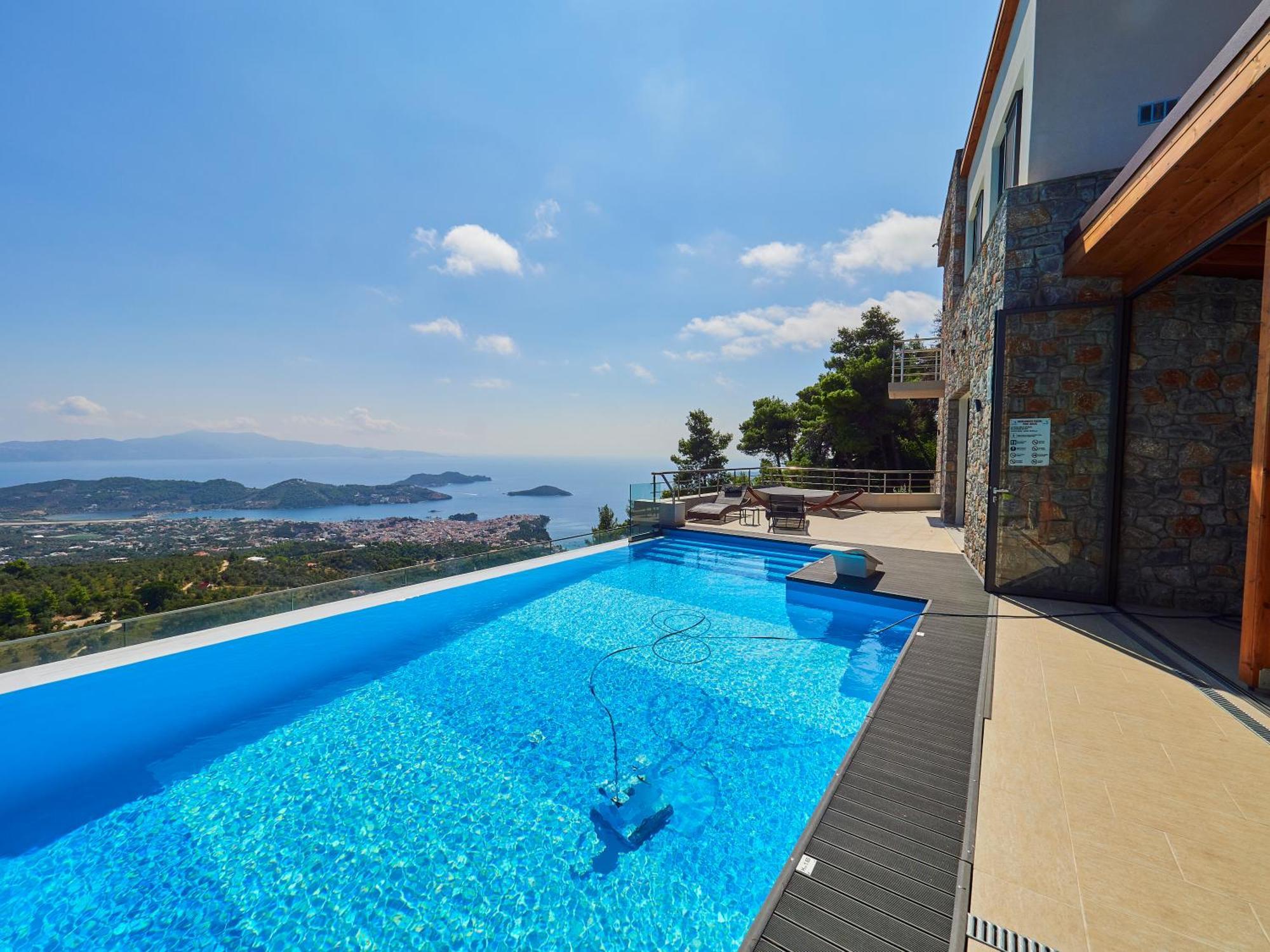 Sky Sea Resort & Villas Меґалі-Аммос Екстер'єр фото